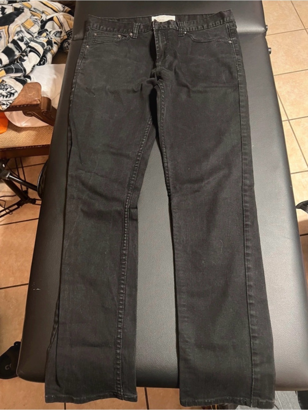 Men's Black Straight-Leg Jeans Ecko